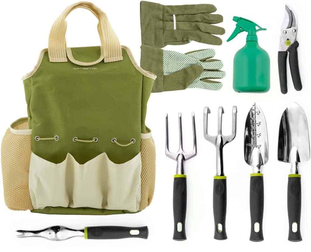 Gardening tool pack.